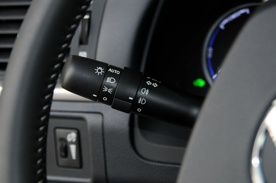 2013款 CT200h 豪华版 内饰