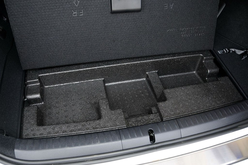 2013款 CT200h 豪华版 空间