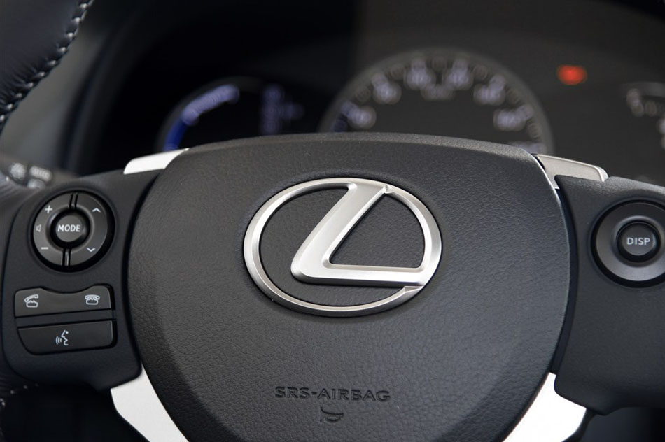 2015款 CT200h 暗夜骑士版 内饰