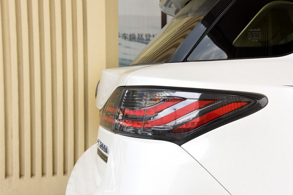 2015款 CT200h 暗夜骑士版 细节