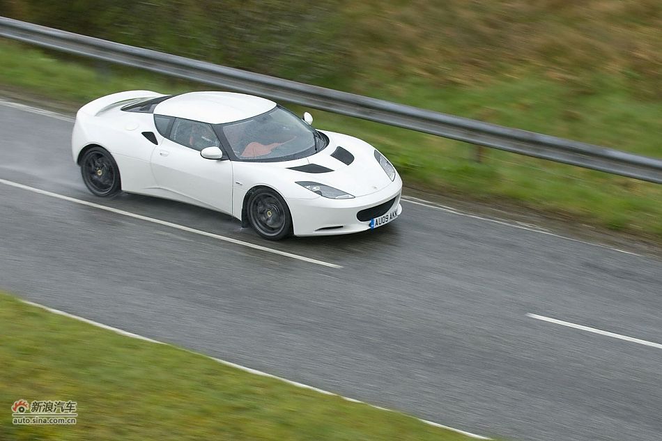 Lotus·˹Evora