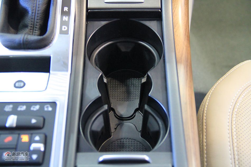 2012款揽胜运动版到店实拍