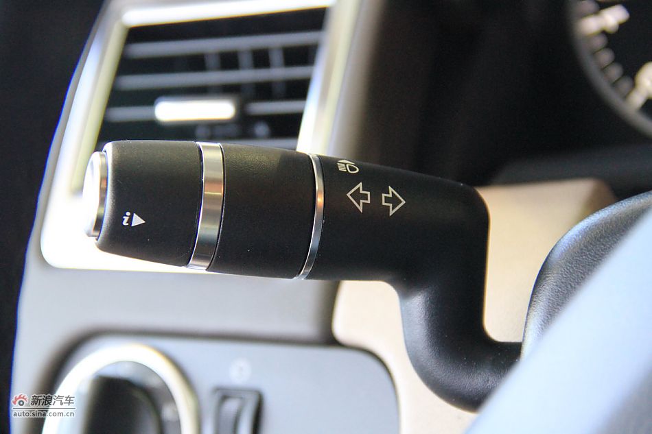 2012款揽胜运动版到店实拍