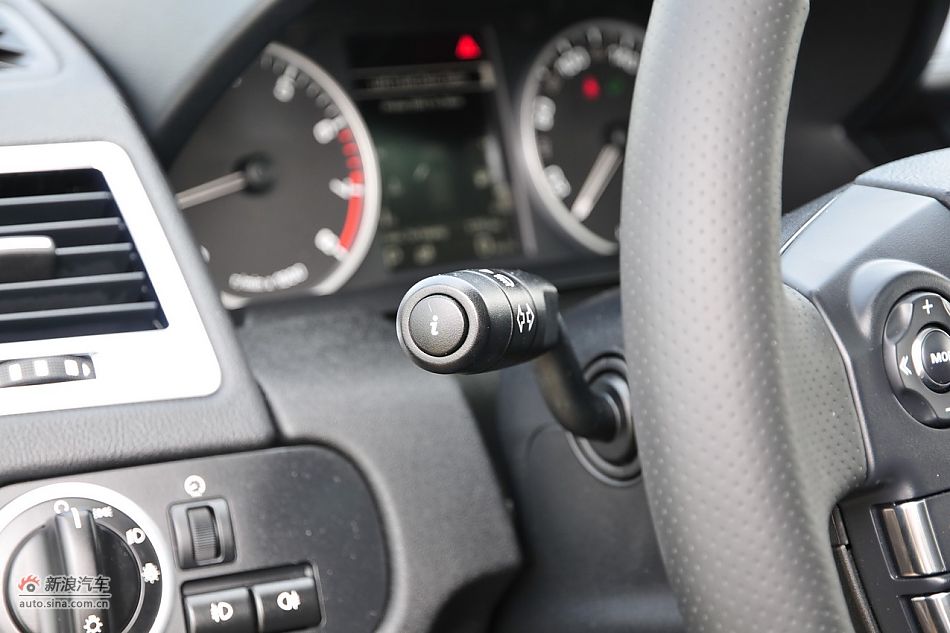 内饰及内部细节