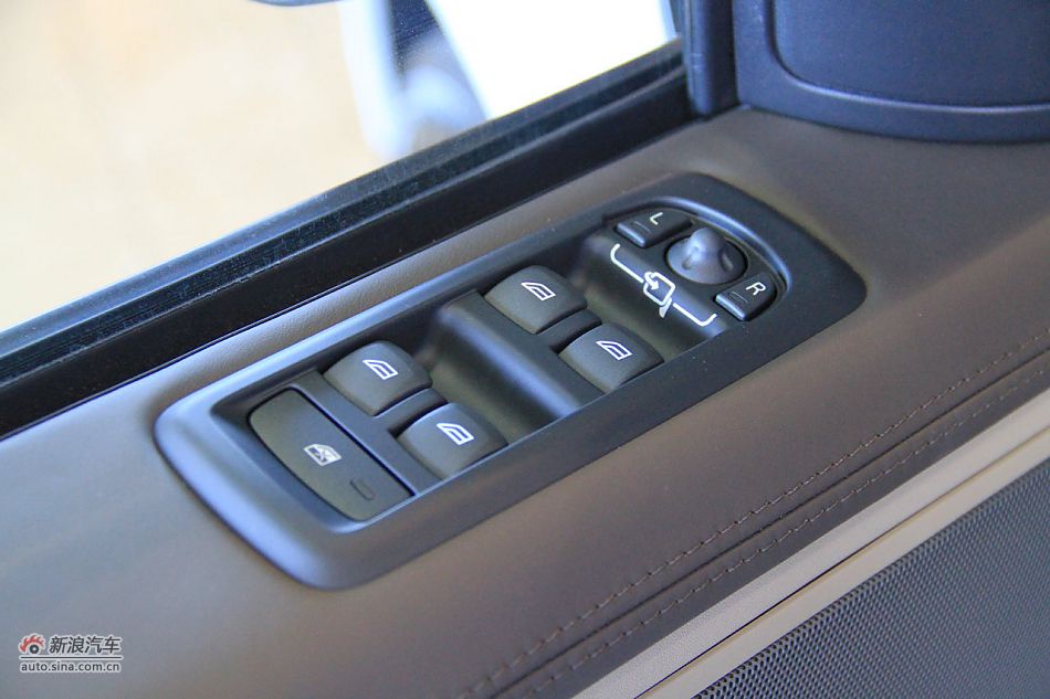 2012款揽胜运动版到店实拍