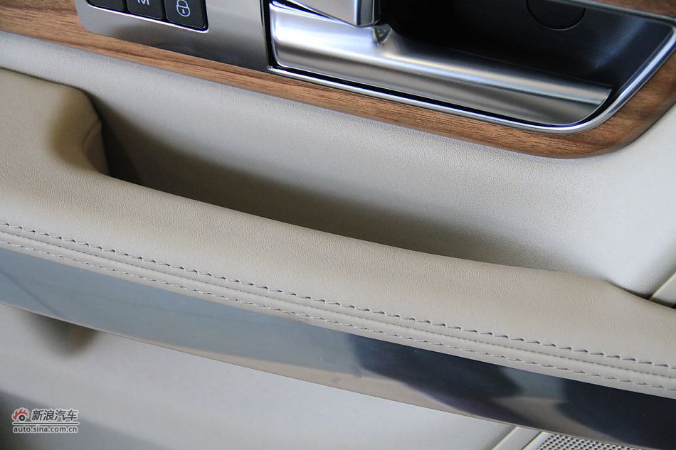 2012款揽胜运动版到店实拍