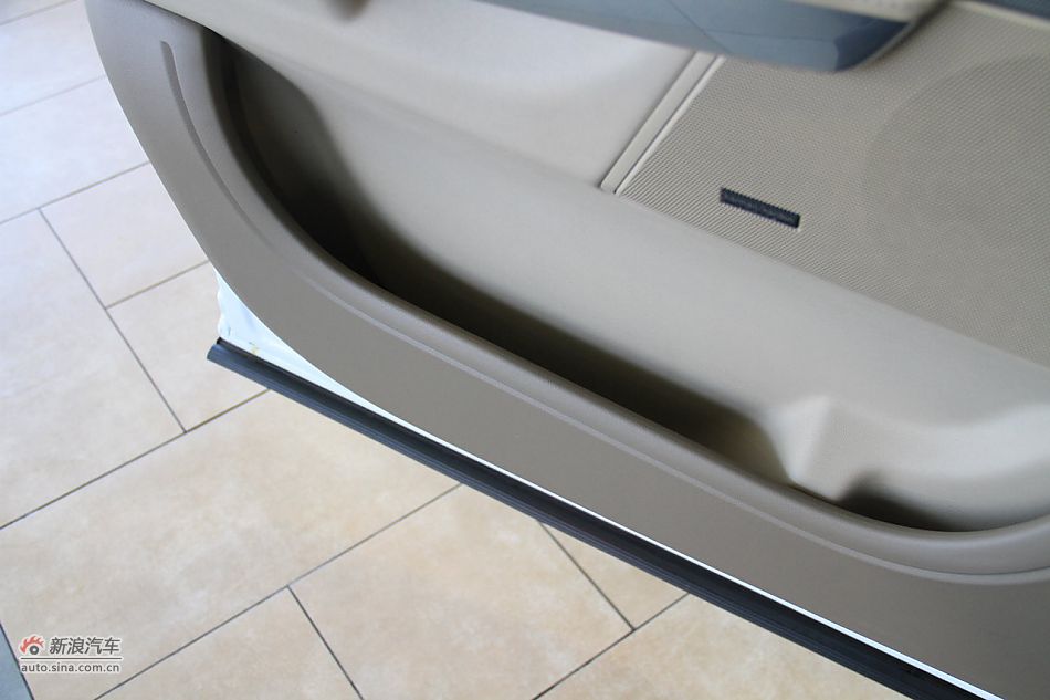 2012款揽胜运动版到店实拍