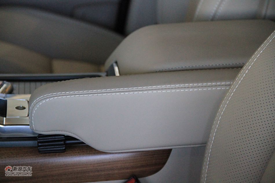 2012款揽胜运动版到店实拍