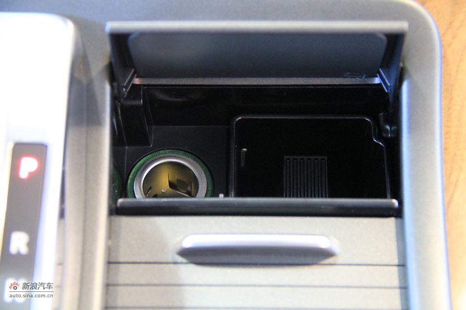 2012款揽胜运动版到店实拍