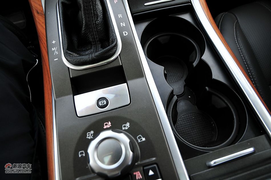 内饰及内部细节