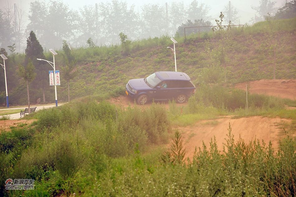越野路段试车实拍