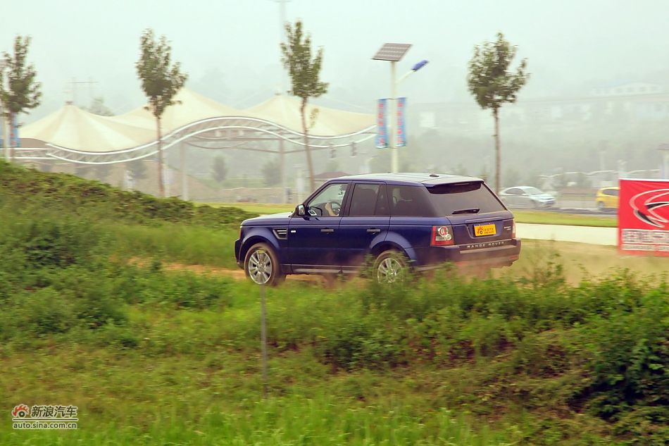 越野路段试车实拍