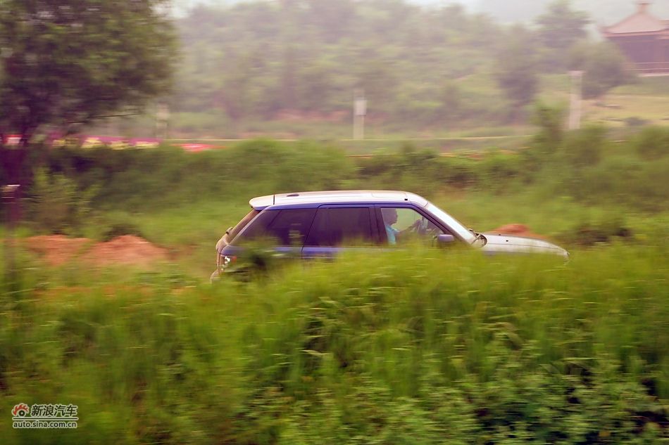 越野路段试车实拍