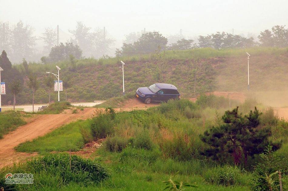 越野路段试车实拍