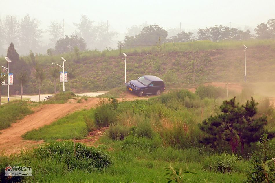 越野路段试车实拍