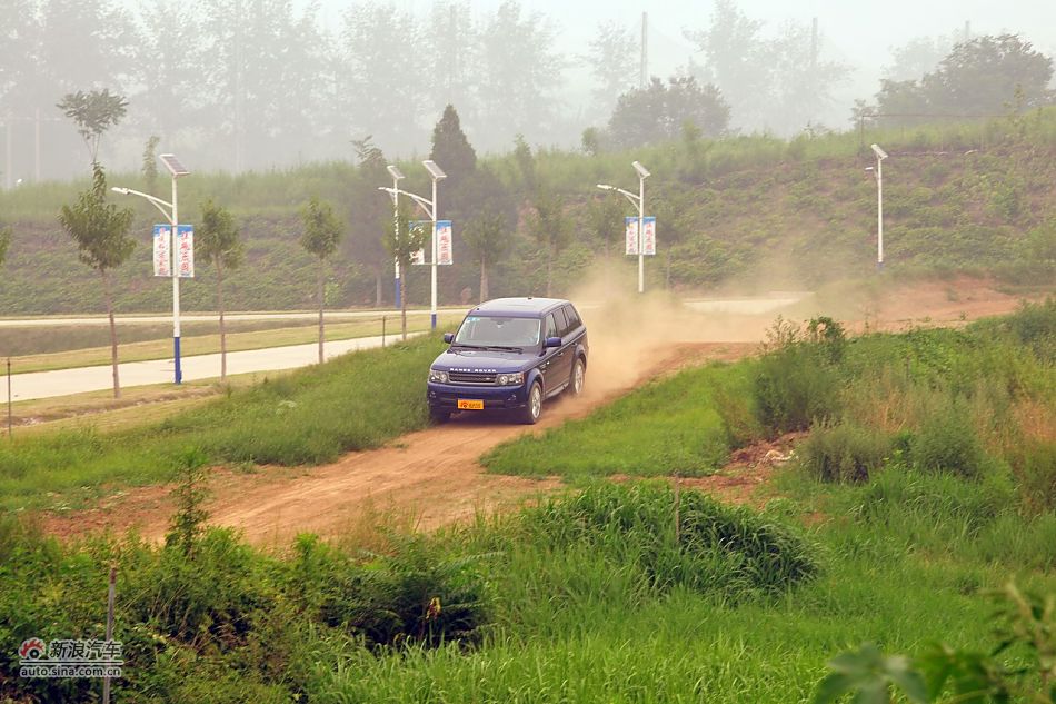 越野路段试车实拍