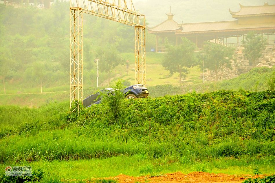 越野路段试车实拍