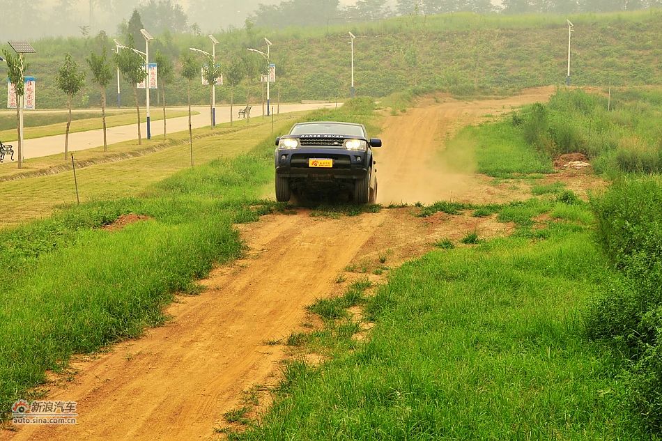 越野路段试车实拍