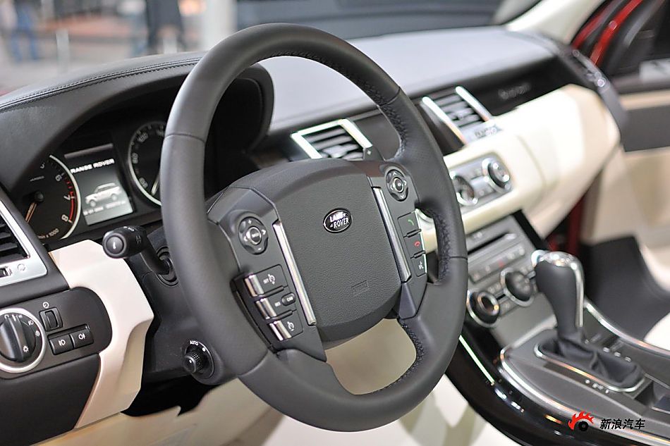 路虎揽胜运动版