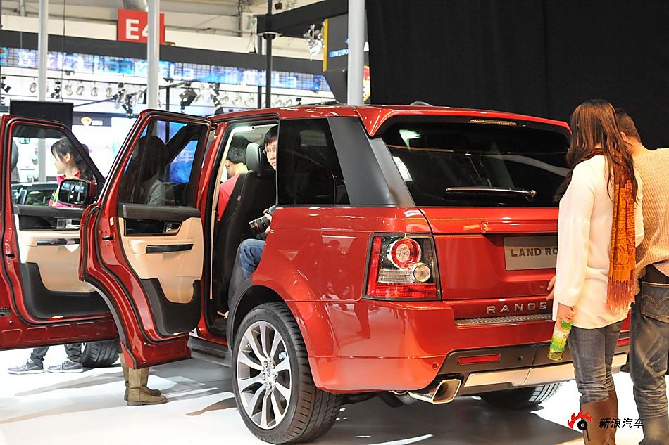 路虎揽胜运动版