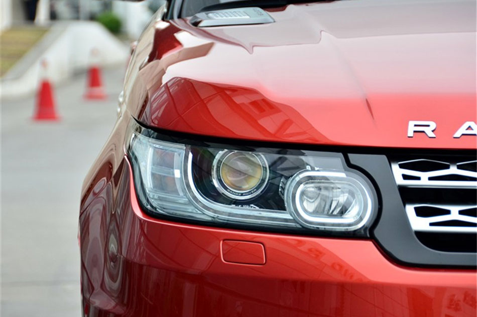 2014款揽胜运动版3.0 V6 SC HSE