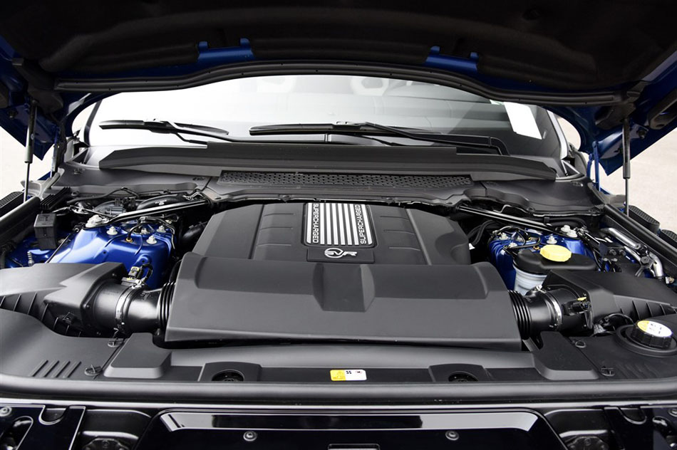 2015款 5.0 V8 SC SVR 引擎底盘