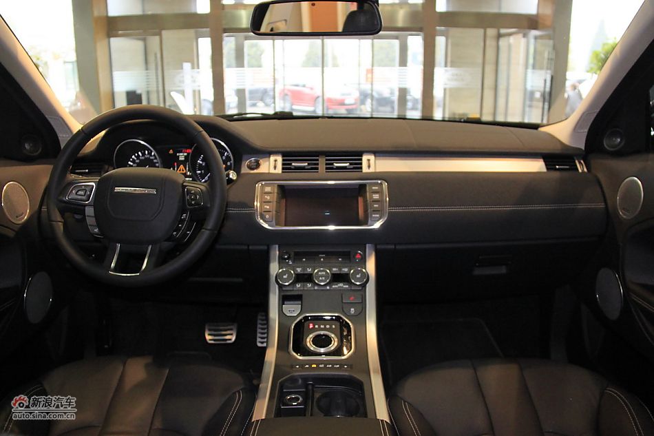 2011款揽胜极光2.0T五门耀致版