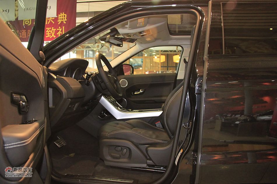 2011款揽胜极光2.0T五门耀致版