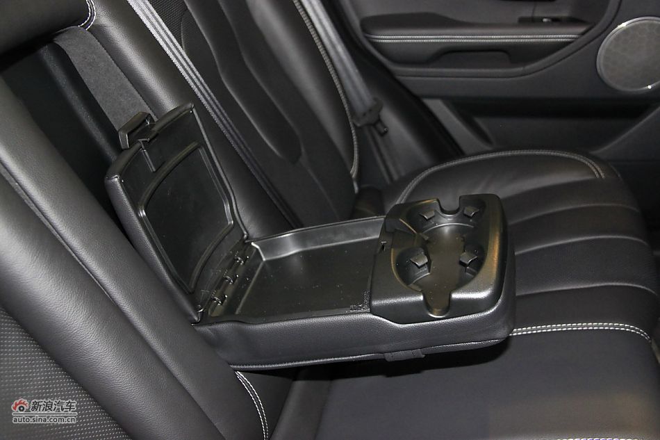 2011款揽胜极光2.0T五门耀致版