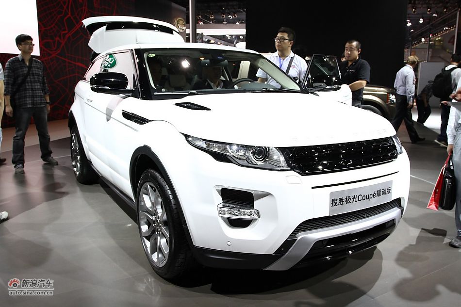 路虎揽胜极光Coupe耀动版