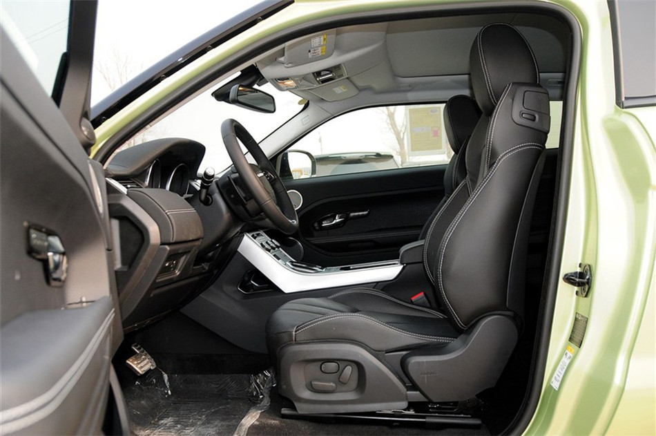 2013款揽胜极光2.0T 3门耀动版