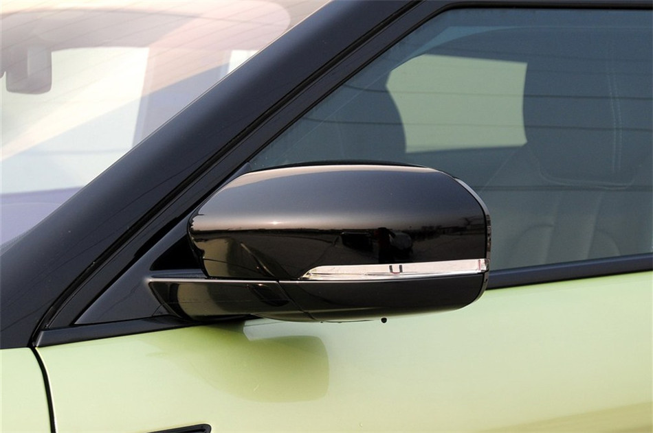 2013款揽胜极光2.0T 3门耀动版