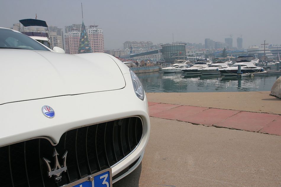 玛莎拉蒂GranTurismo S自动挡外观及细节