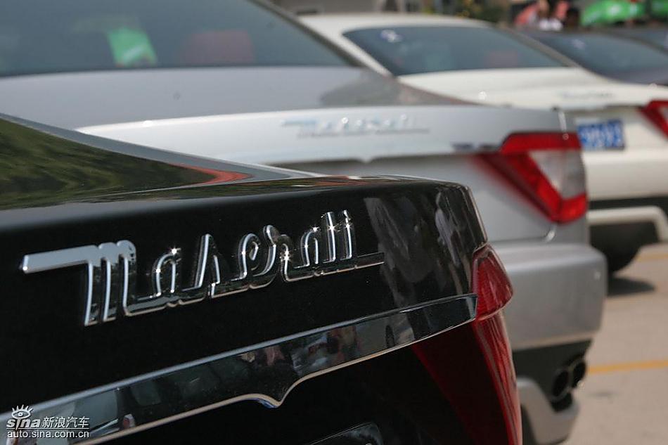 玛莎拉蒂GT车队行进