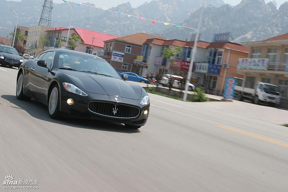 玛莎拉蒂GT单车动态