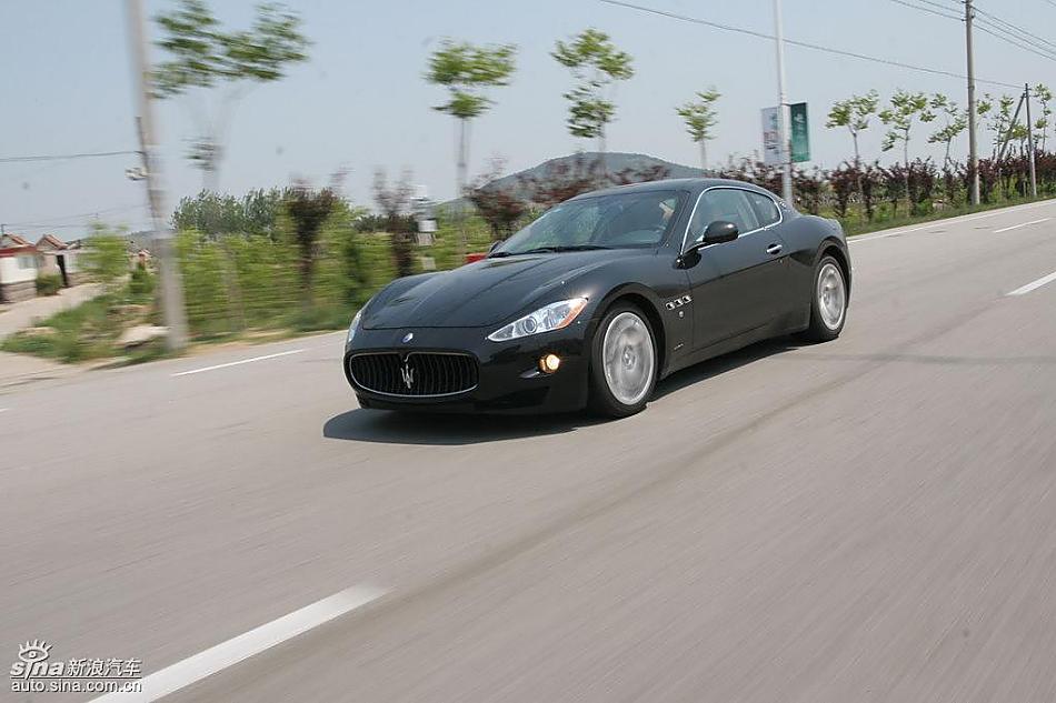玛莎拉蒂GT单车动态