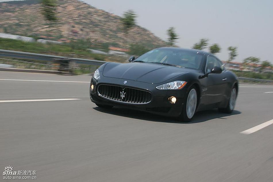 玛莎拉蒂GT单车动态
