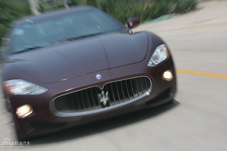 玛莎拉蒂GT单车动态