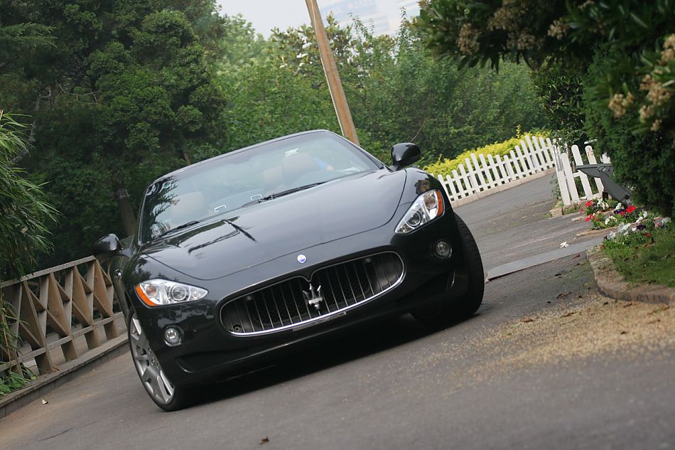 玛莎拉蒂GranCabrio外观及细节