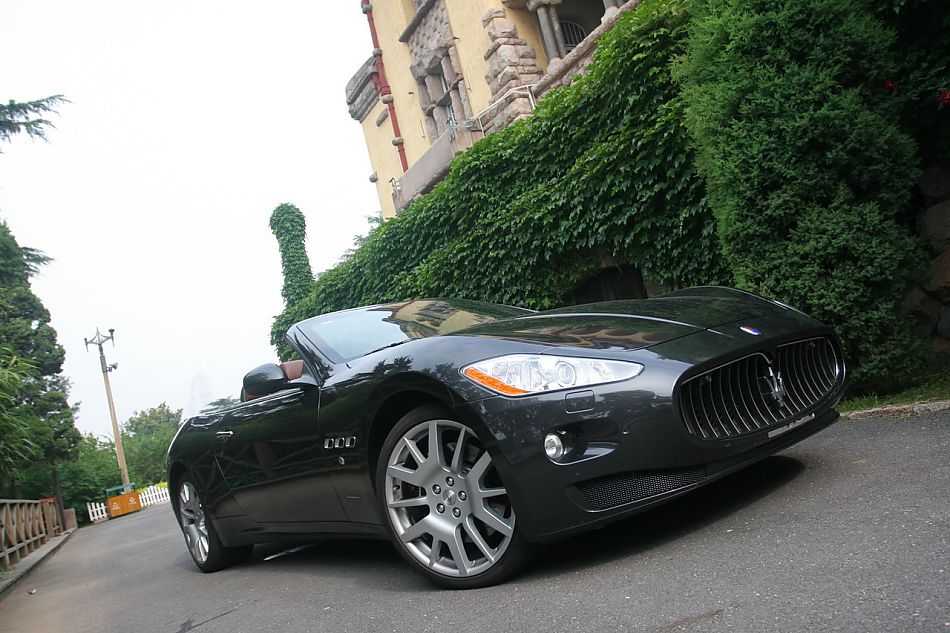 玛莎拉蒂GranCabrio外观及细节