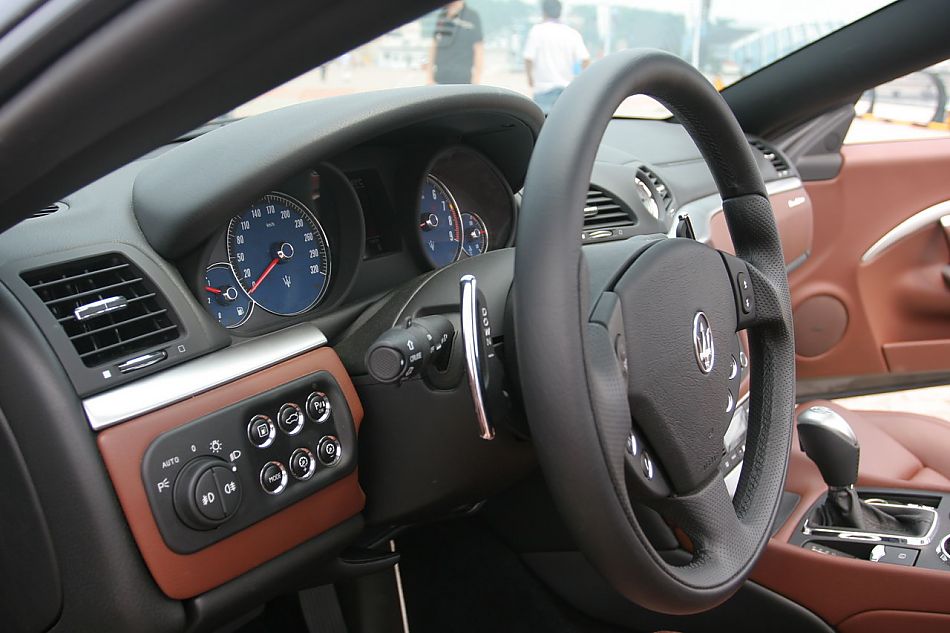 玛莎拉蒂GranCabrio内饰及细节