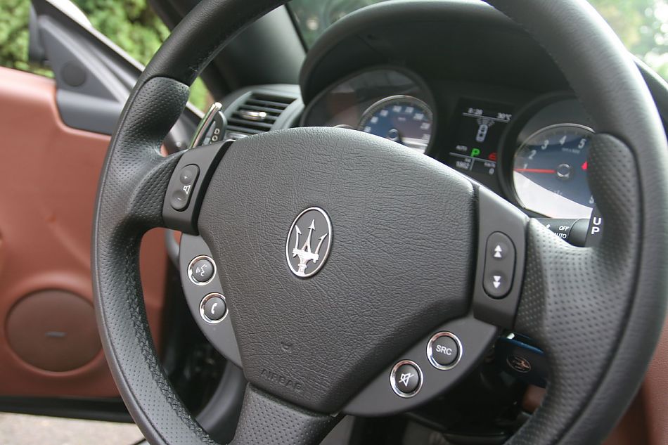 玛莎拉蒂GranCabrio内饰及细节
