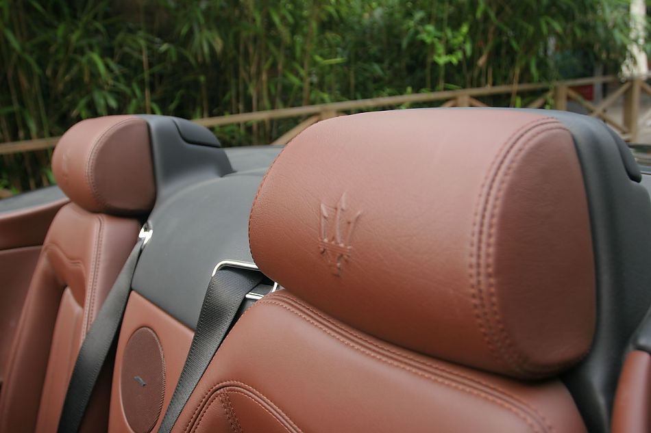 玛莎拉蒂GranCabrio内饰及细节