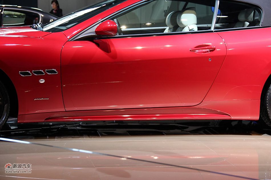 玛莎拉蒂GranCabrio Sport