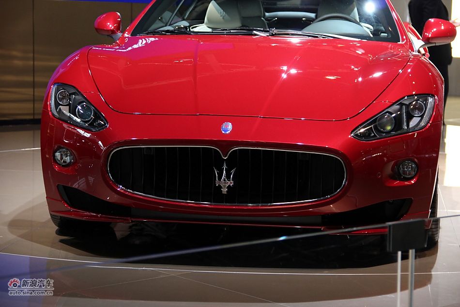 玛莎拉蒂GranCabrio Sport