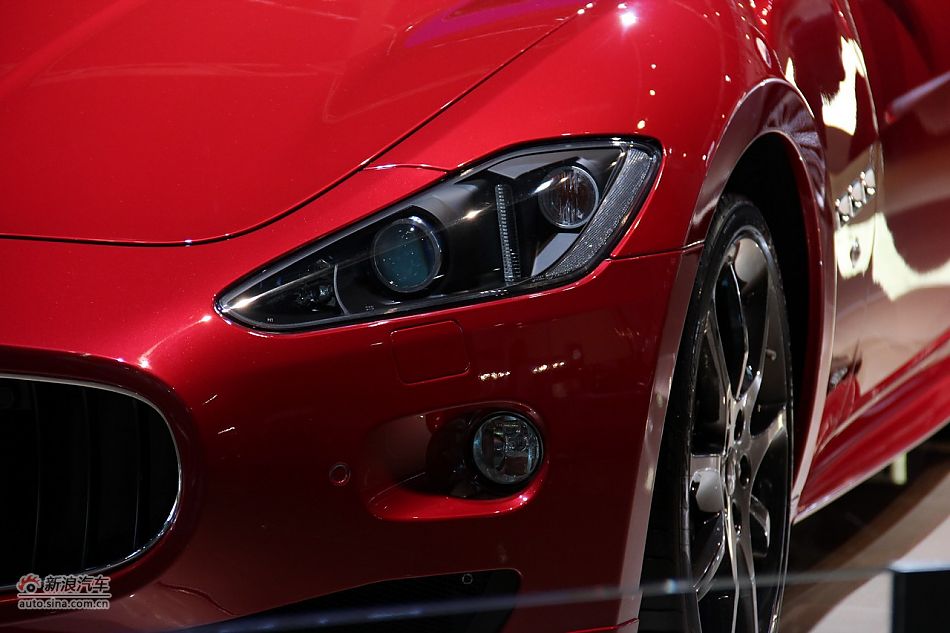 玛莎拉蒂GranCabrio Sport