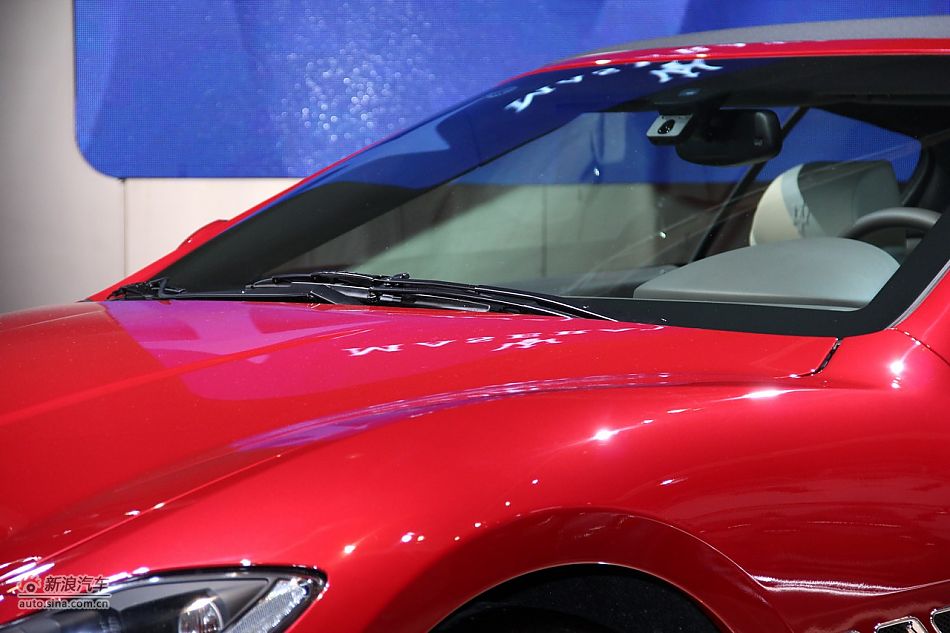 玛莎拉蒂GranCabrio Sport