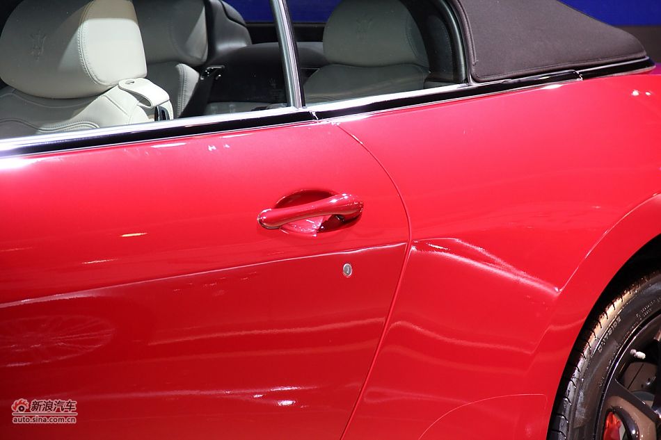 玛莎拉蒂GranCabrio Sport