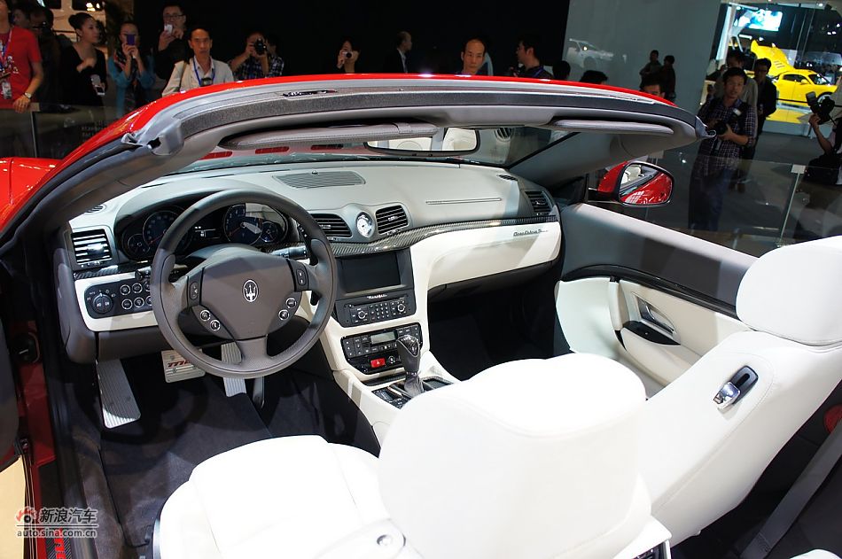 玛莎拉蒂GranCabrio Sport