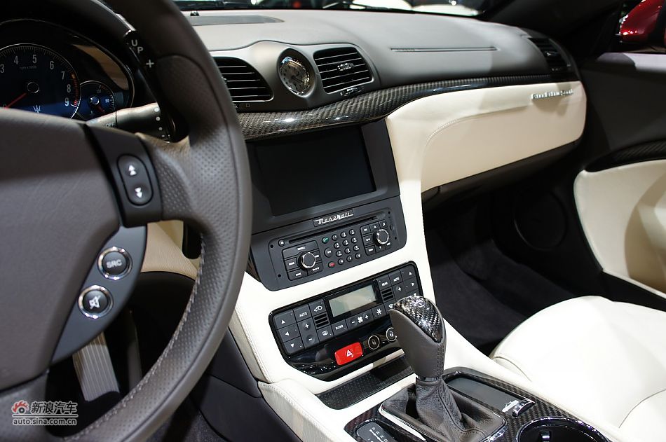 玛莎拉蒂GranCabrio Sport